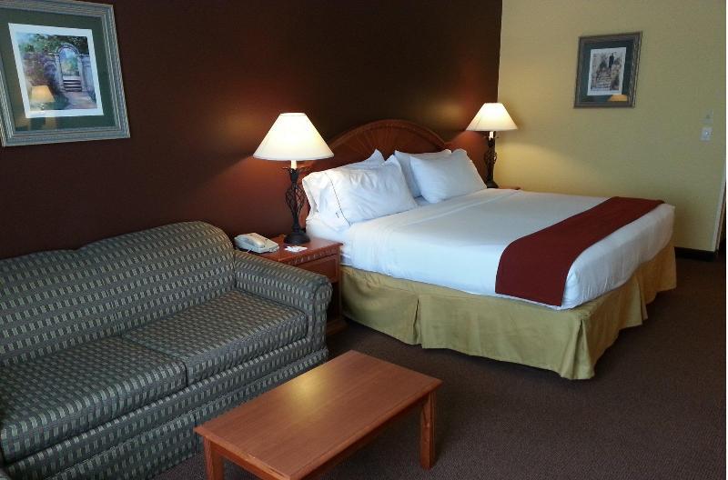 Holiday Inn Express Hotel & Suites Gainesville By Ihg Exterior foto